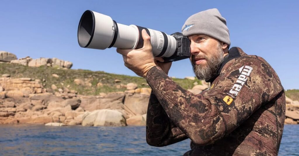 Mirrorless camera for wildlife